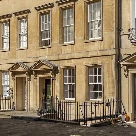 Georgian Apartment Located In The Center Of Bath. Exterior foto